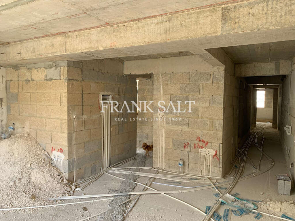 Attard, 3 Bedrooms Bedrooms, ,1 BathroomBathrooms,For Sale,FRSA-921807