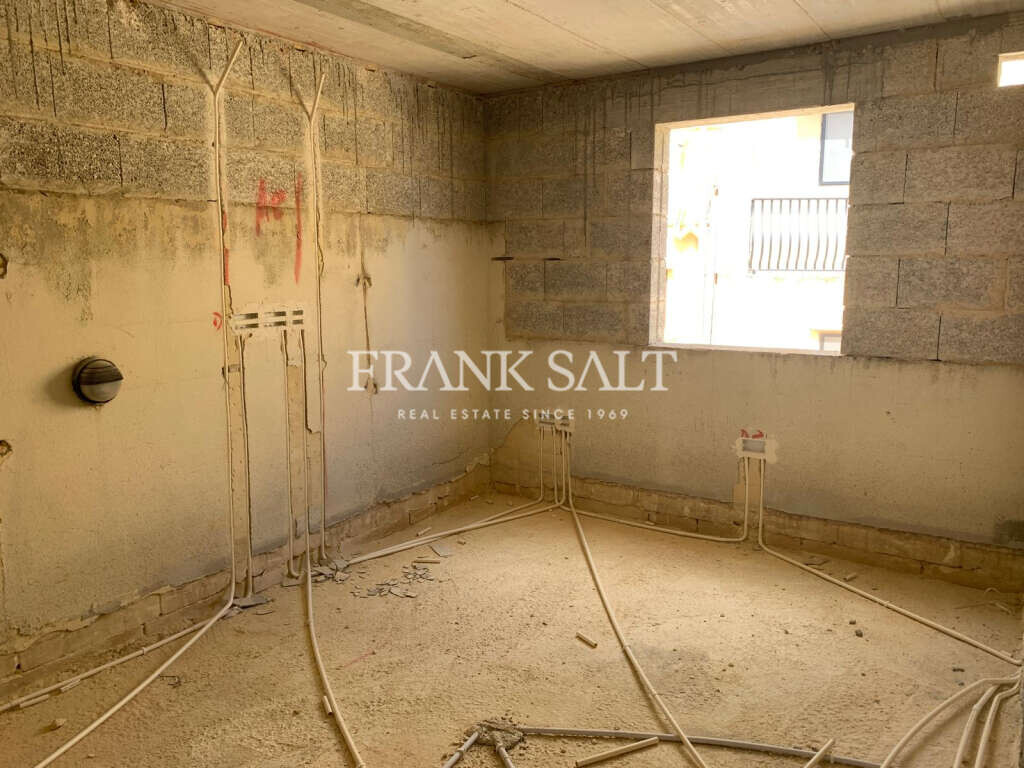 Attard, 3 Bedrooms Bedrooms, ,1 BathroomBathrooms,For Sale,FRSA-921807