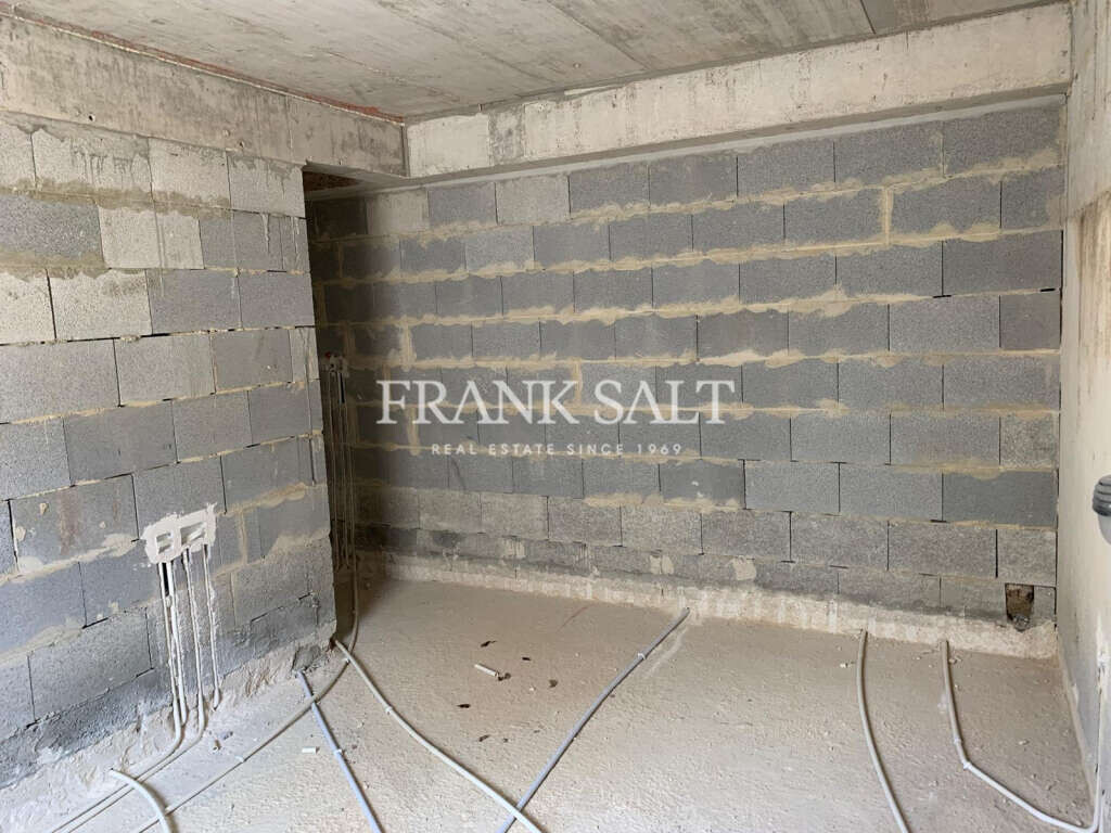 Attard, 3 Bedrooms Bedrooms, ,1 BathroomBathrooms,For Sale,FRSA-921807