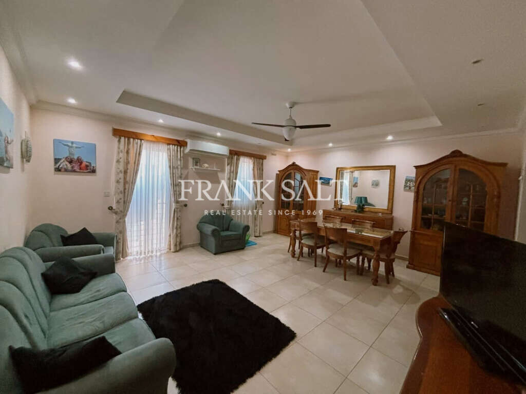 Victoria, Gozo, 2 Bedrooms Bedrooms, ,For Sale,FRSA-926348