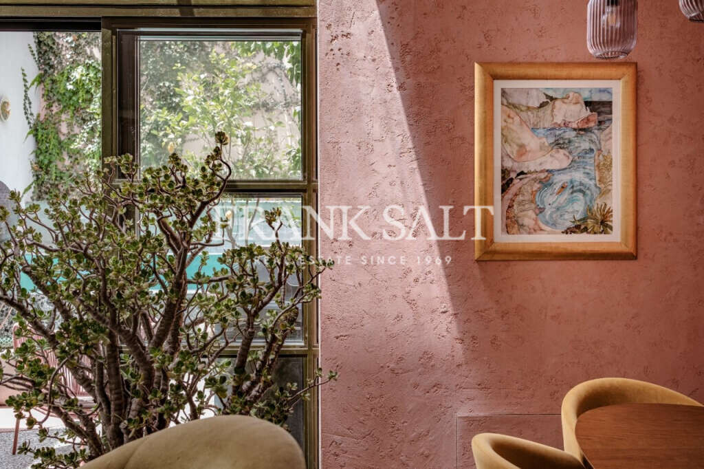 Gwardamangia, 3 Bedrooms Bedrooms, ,3 BathroomsBathrooms,For Sale,FRSA-922953