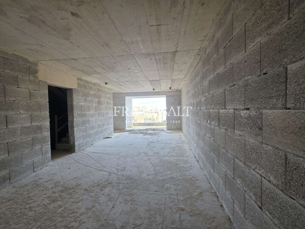 Gharb, Gozo, 3 Bedrooms Bedrooms, ,2 BathroomsBathrooms,For Sale,FRSA-922367