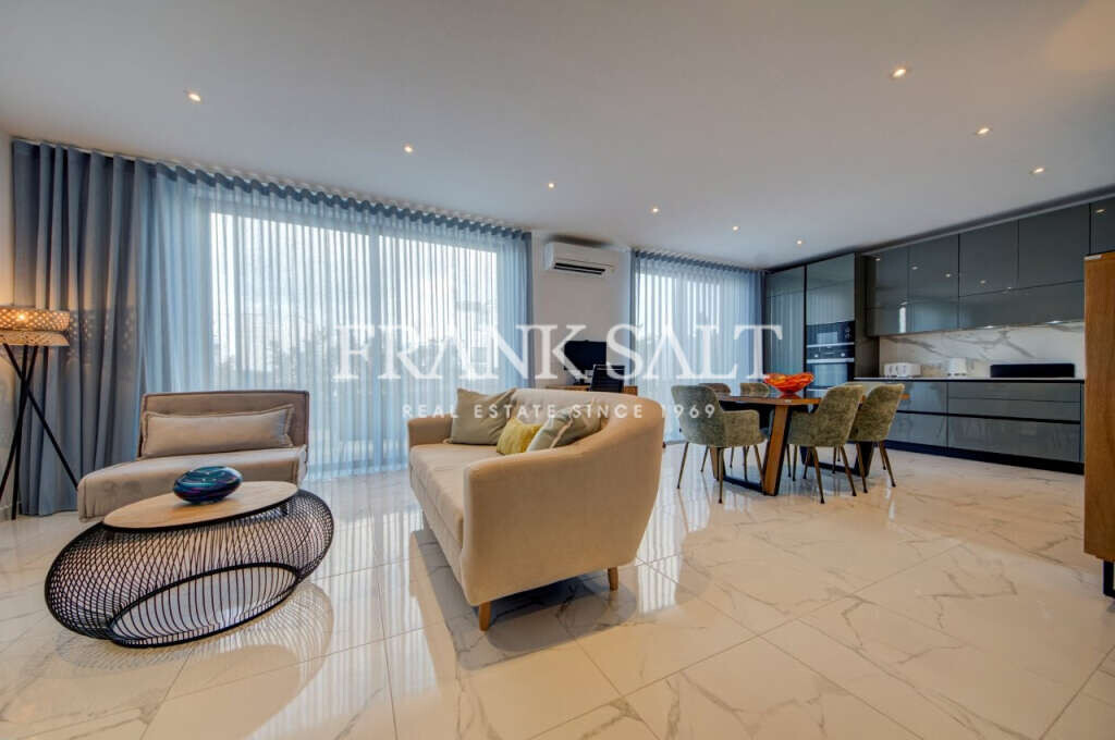 Mellieha, 2 Bedrooms Bedrooms, ,For Sale,FRSA-925852