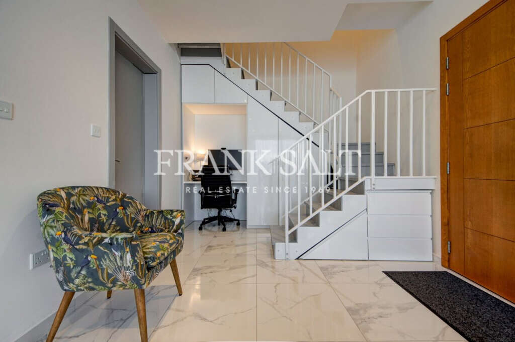 Mellieha, 2 Bedrooms Bedrooms, ,For Sale,FRSA-925852