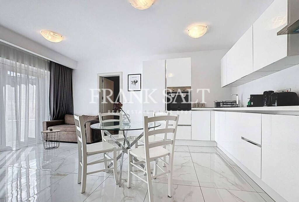 St Julians, 1 Bedroom Bedrooms, ,1 BathroomBathrooms,For Sale,FRSA-926328