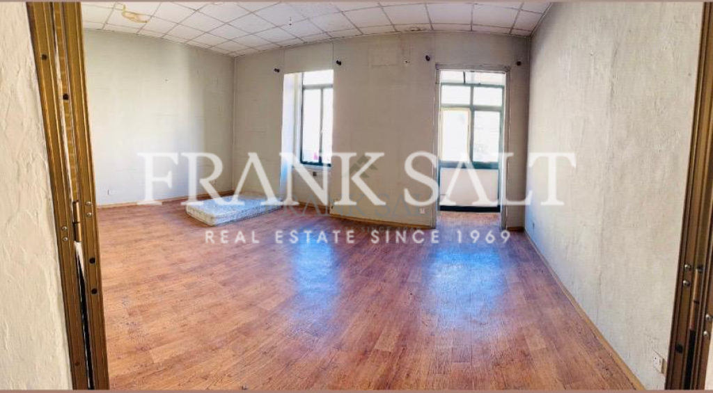 Marsa, 3 Bedrooms Bedrooms, ,1 BathroomBathrooms,For Sale,FRSA-925347