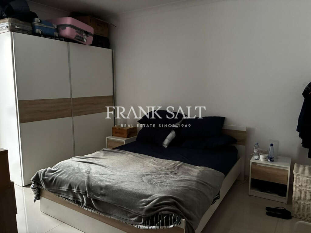 St Julians, 2 Bedrooms Bedrooms, ,1 BathroomBathrooms,For Sale,FRSA-926322