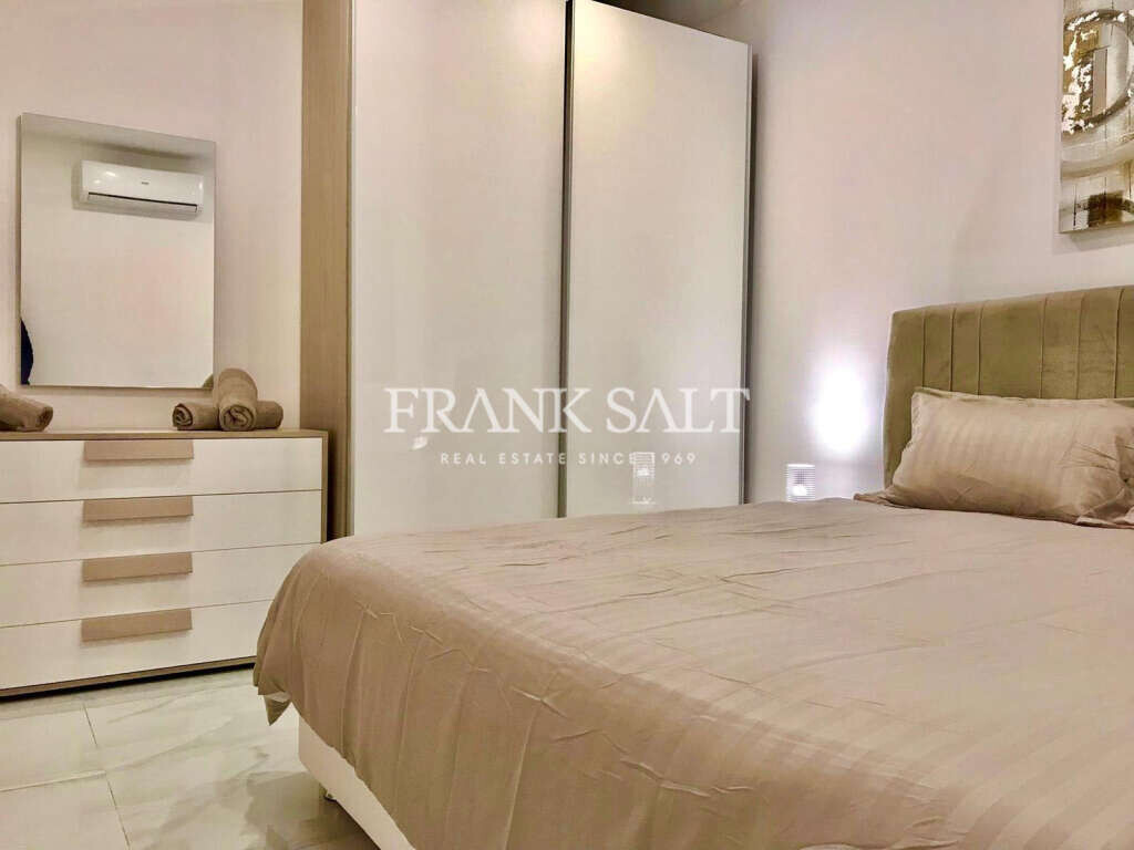 Swieqi, 3 Bedrooms Bedrooms, ,2 BathroomsBathrooms,For Sale,FRSA-925917