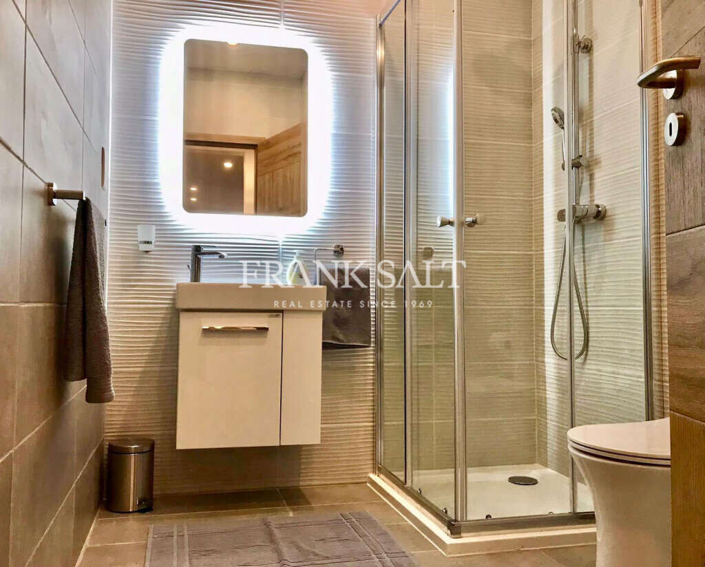 Swieqi, 3 Bedrooms Bedrooms, ,2 BathroomsBathrooms,For Sale,FRSA-925917