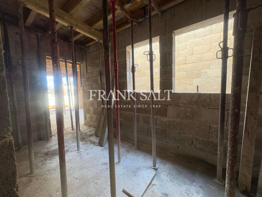 Fgura, 2 Bedrooms Bedrooms, ,1 BathroomBathrooms,For Sale,FRSA-926122