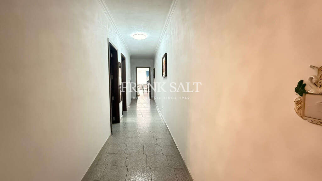 Msida, 5 Bedrooms Bedrooms, ,1 BathroomBathrooms,For Sale,FRSA-926197