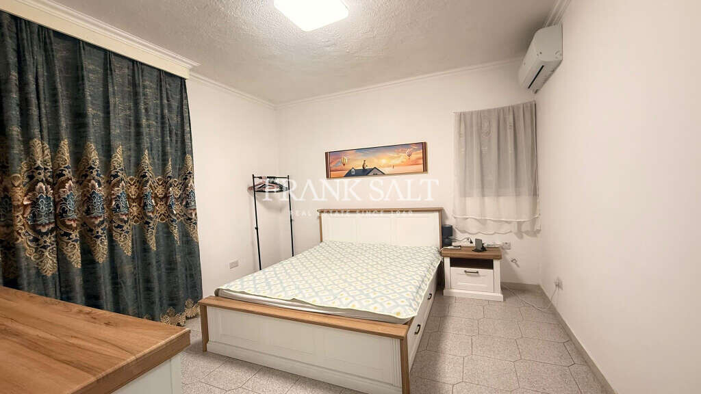 Msida, 5 Bedrooms Bedrooms, ,1 BathroomBathrooms,For Sale,FRSA-926197