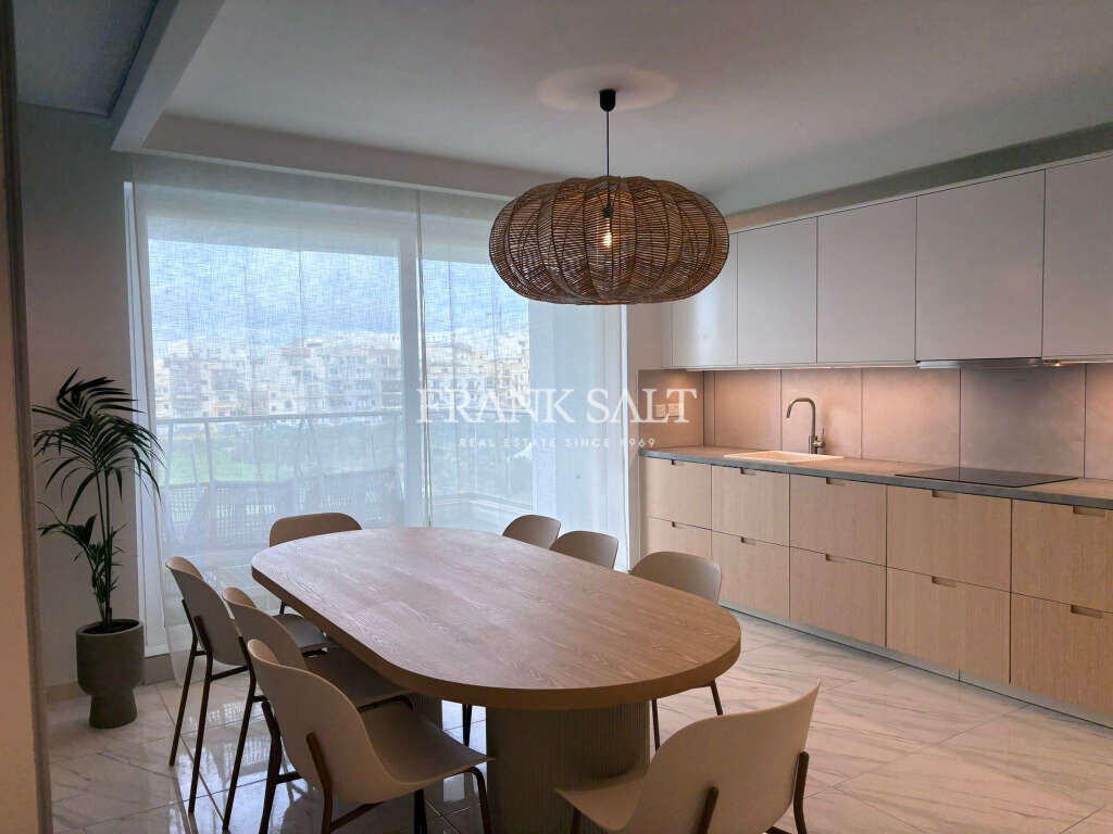 Marsascala, 3 Bedrooms Bedrooms, ,2 BathroomsBathrooms,For Sale,FRSA-925764