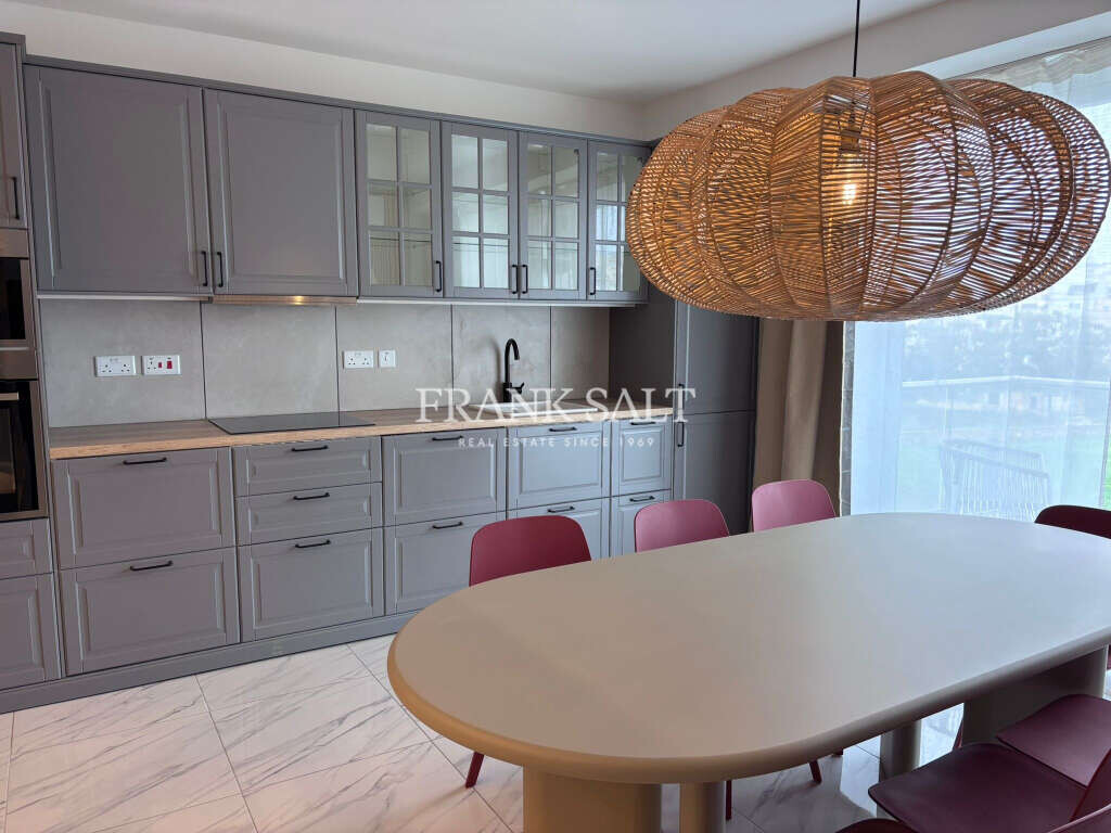 Marsascala, 3 Bedrooms Bedrooms, ,2 BathroomsBathrooms,For Sale,FRSA-925762