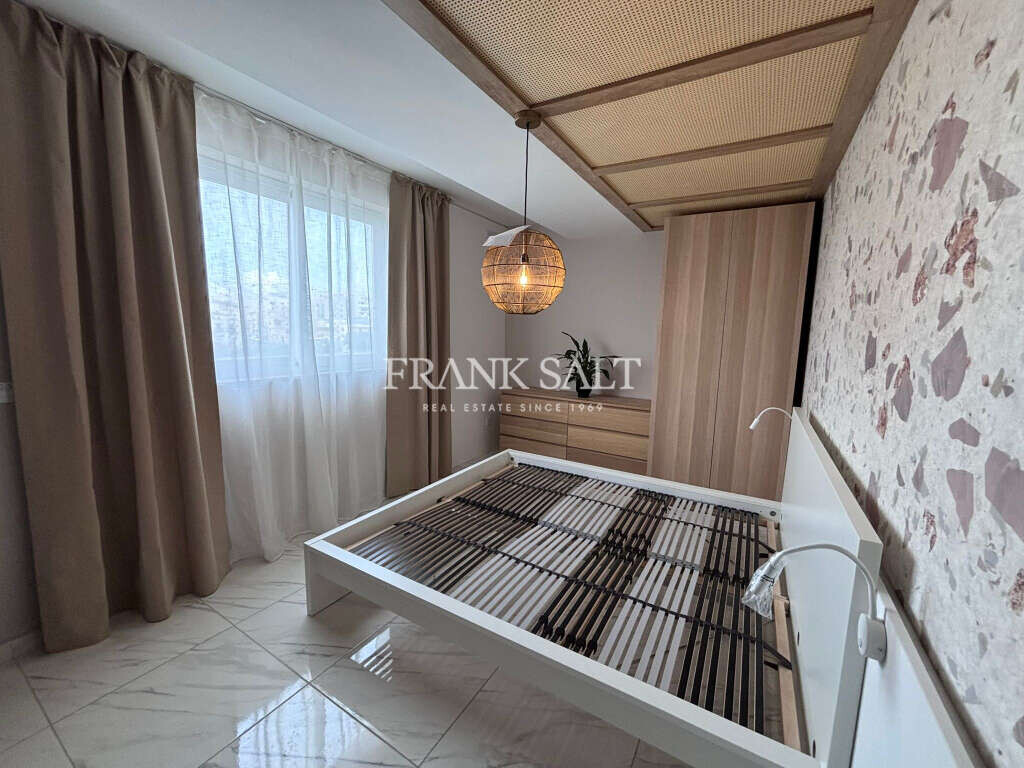 Marsascala, 3 Bedrooms Bedrooms, ,2 BathroomsBathrooms,For Sale,FRSA-925762