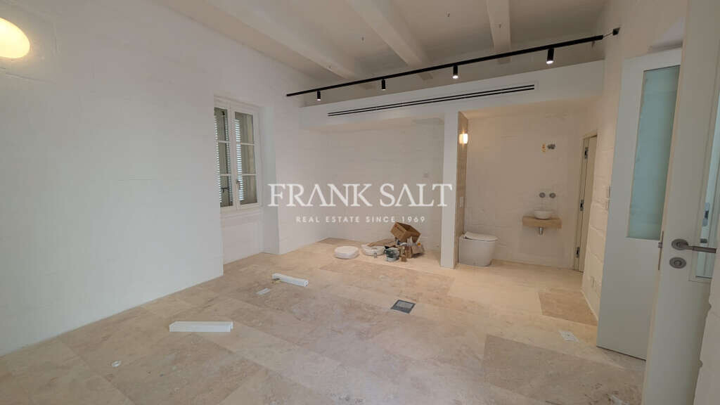 Balzan, 3 Bedrooms Bedrooms, ,1 BathroomBathrooms,For Sale,FRSA-926271
