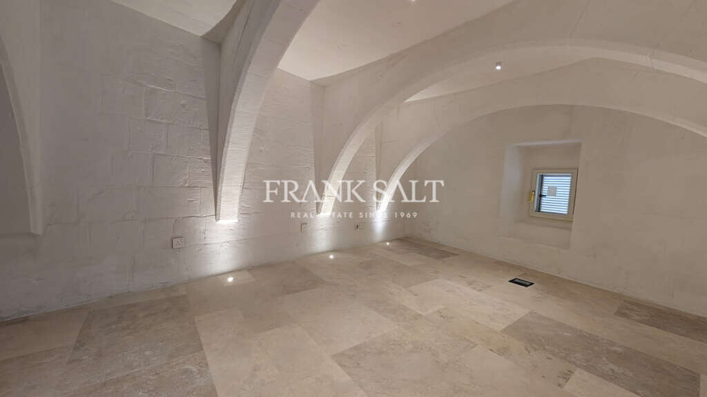 Balzan, 3 Bedrooms Bedrooms, ,1 BathroomBathrooms,For Sale,FRSA-926271