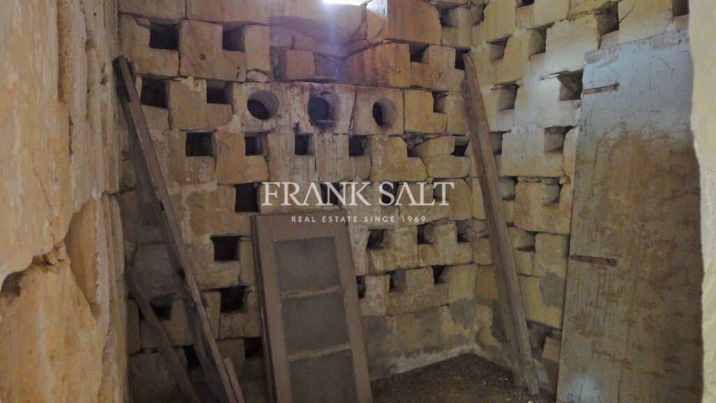 Victoria, Gozo, 4 Bedrooms Bedrooms, ,1 BathroomBathrooms,For Sale,FRSA-925109