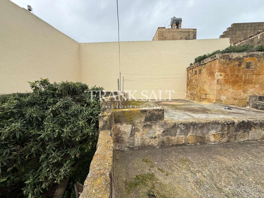 Victoria, Gozo, 4 Bedrooms Bedrooms, ,1 BathroomBathrooms,For Sale,FRSA-925109