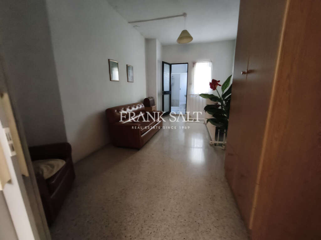 Mosta, 1 Bedroom Bedrooms, ,For Sale,FRSA-926137