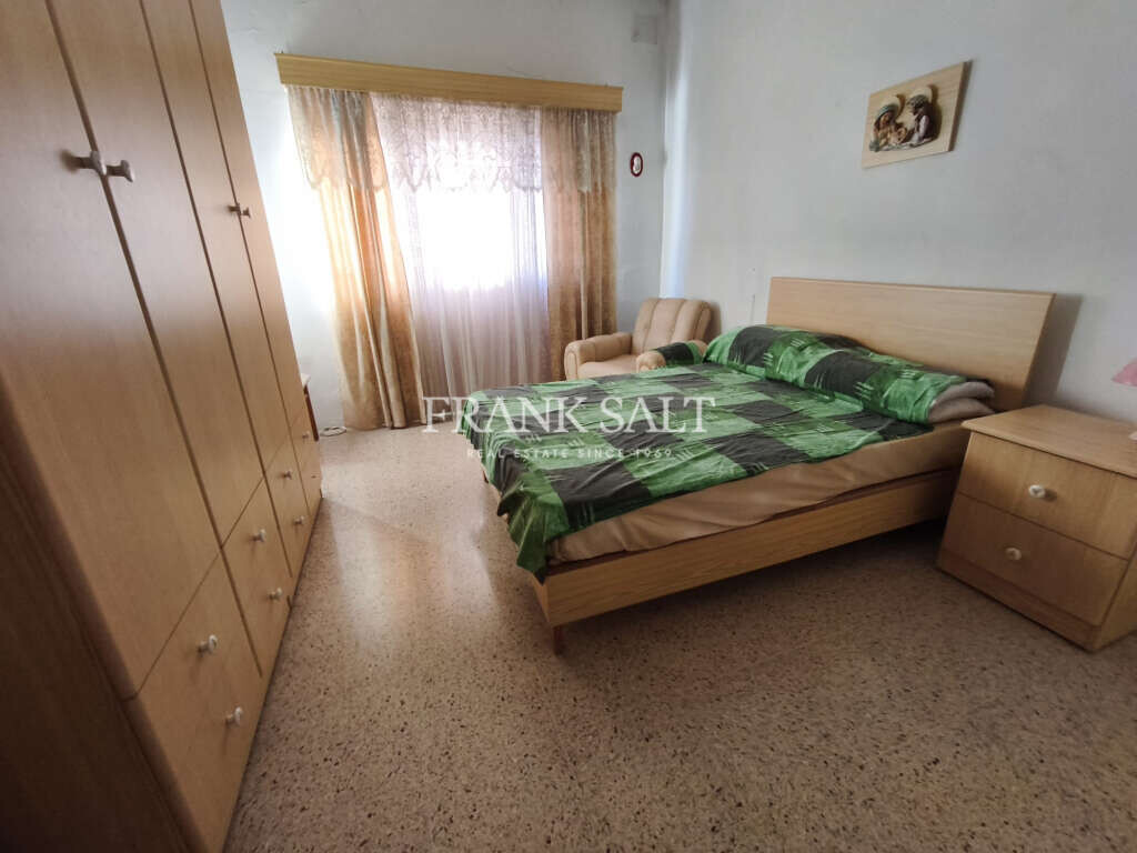 Mosta, 1 Bedroom Bedrooms, ,For Sale,FRSA-926137