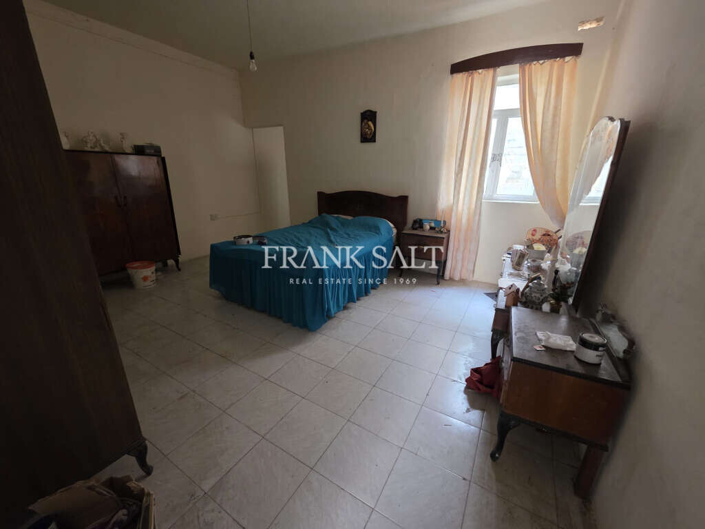 Bugibba, 2 Bedrooms Bedrooms, ,1 BathroomBathrooms,For Sale,FRSA-925930