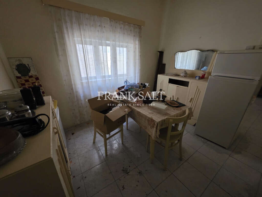 Bugibba, 2 Bedrooms Bedrooms, ,1 BathroomBathrooms,For Sale,FRSA-925930