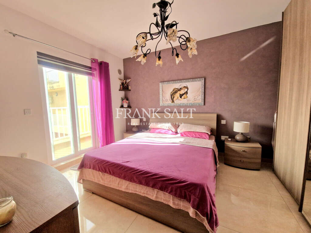 Marsascala, 3 Bedrooms Bedrooms, ,1 BathroomBathrooms,For Sale,FRSA-926152