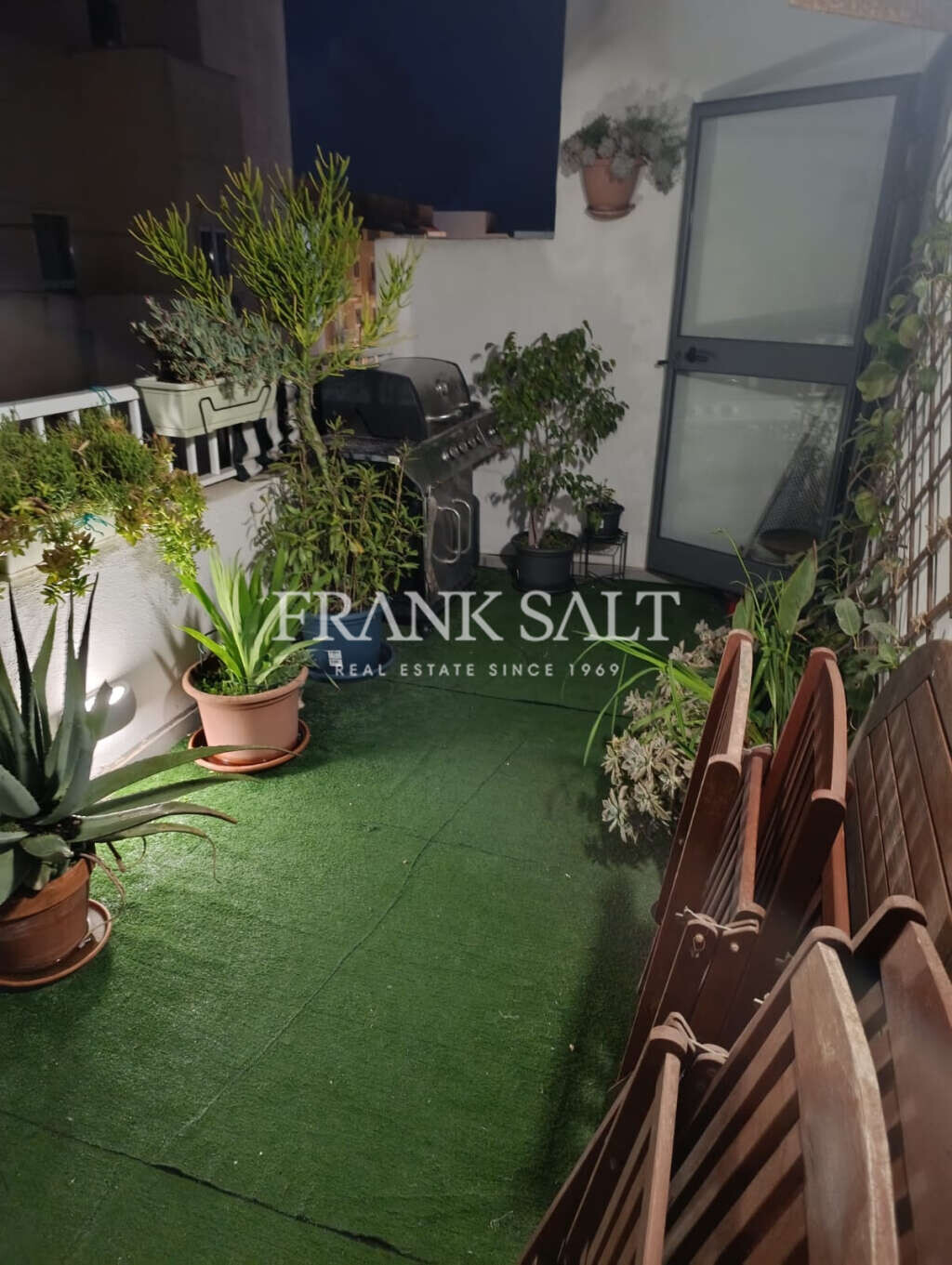 San Gwann, 3 Bedrooms Bedrooms, ,1 BathroomBathrooms,For Sale,FRSA-925587