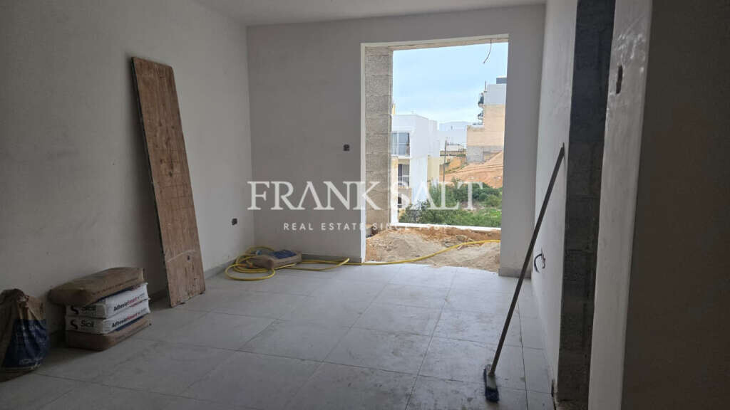 Mellieha, 1 Bedroom Bedrooms, ,For Sale,FRSA-926085