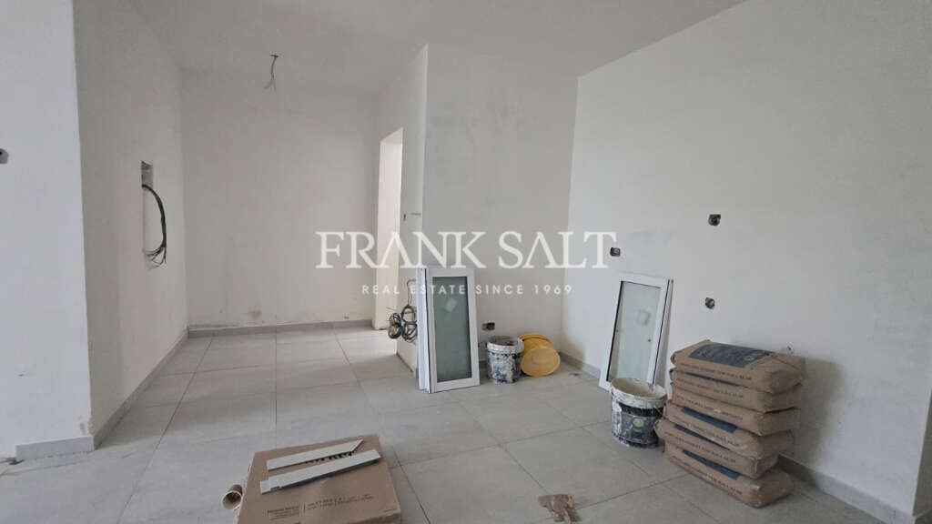 Mellieha, 1 Bedroom Bedrooms, ,For Sale,FRSA-926085