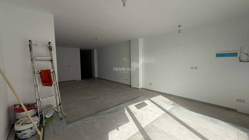 Attard, 2 Bedrooms Bedrooms, ,2 BathroomsBathrooms,For Sale,FRSA-926092