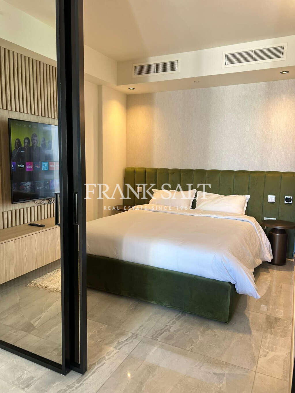 Mercury Suites, 1 Bedroom Bedrooms, ,1 BathroomBathrooms,For Sale,FRSA-925562