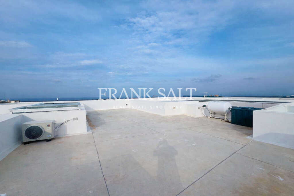 Mellieha, 2 Bedrooms Bedrooms, ,1 BathroomBathrooms,For Sale,FRSA-926064