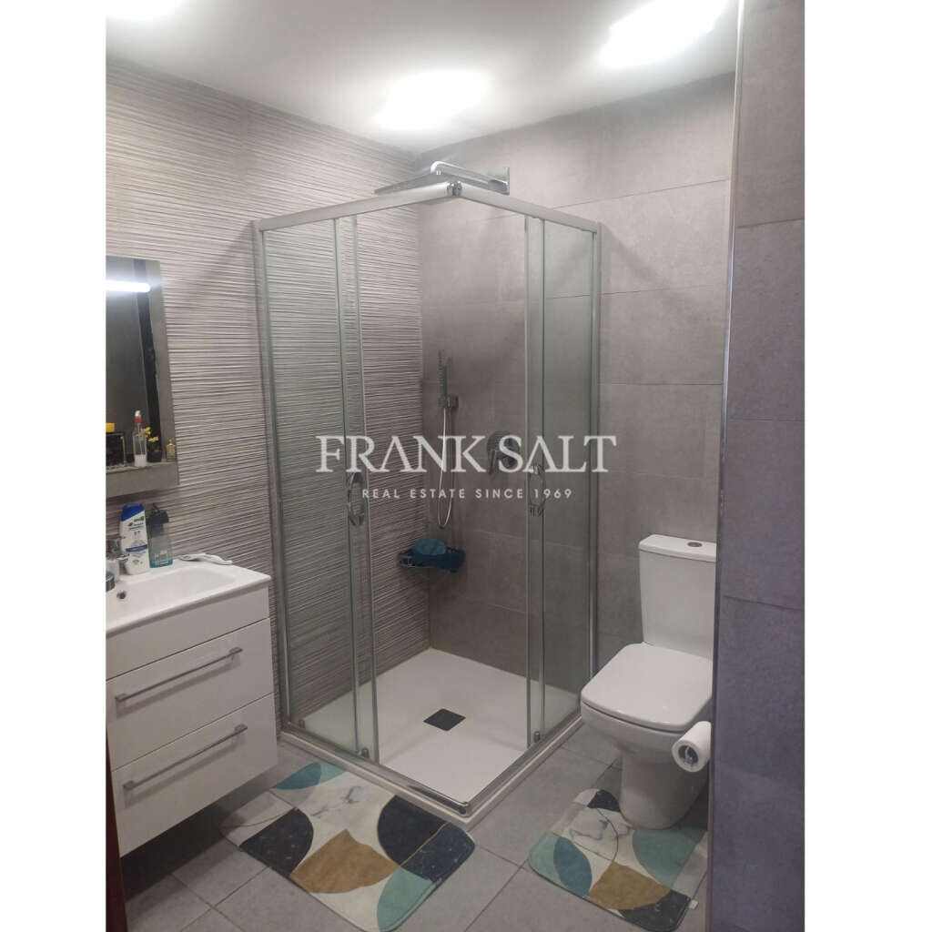 St Julians, 3 Bedrooms Bedrooms, ,1 BathroomBathrooms,For Sale,FRSA-926072