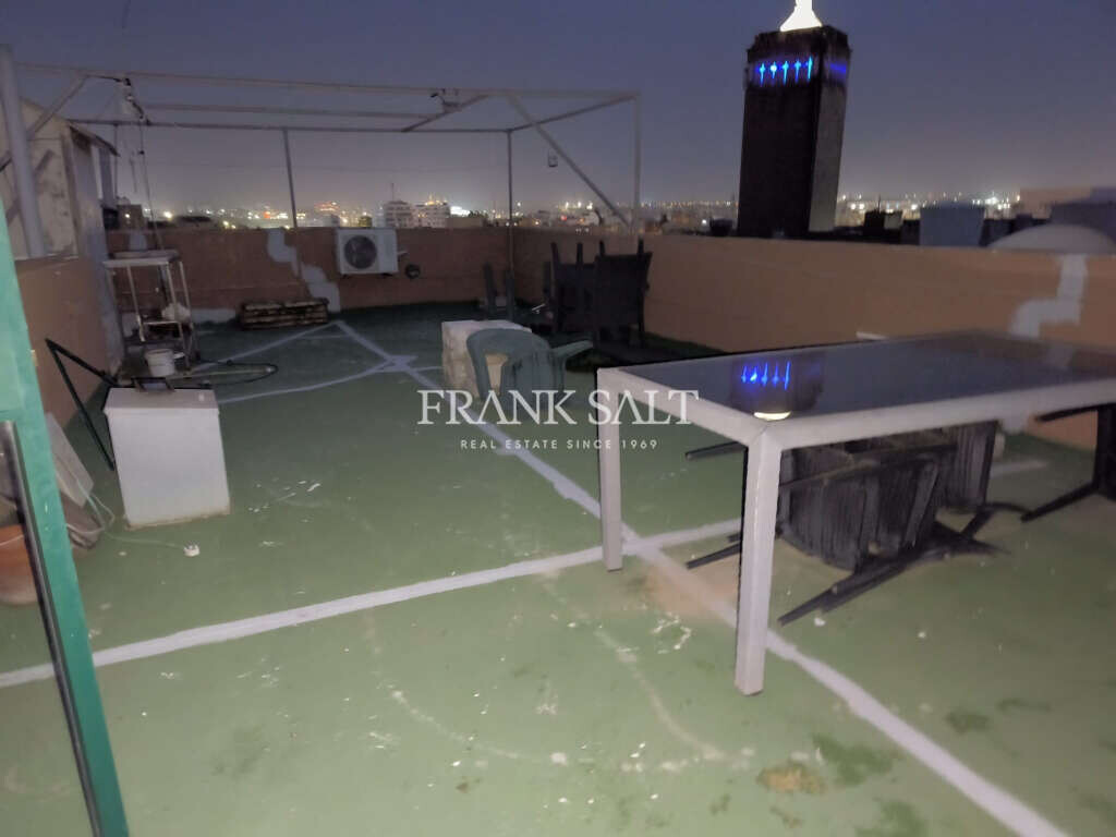 Pieta, 3 Bedrooms Bedrooms, ,1 BathroomBathrooms,For Sale,FRSA-926046