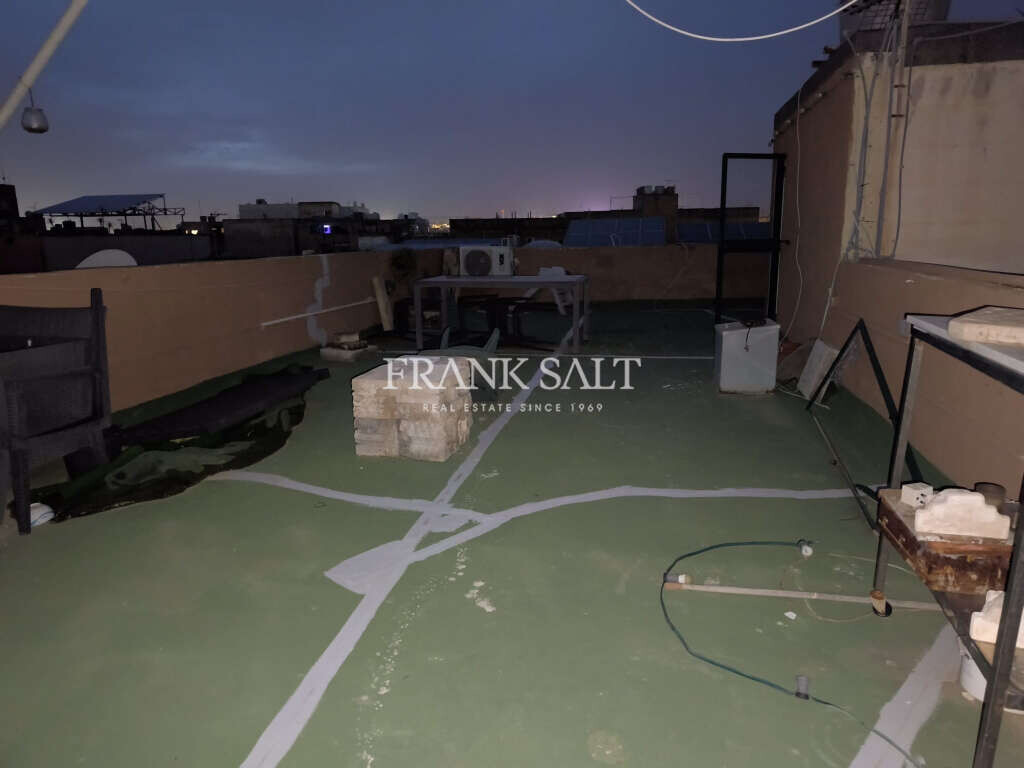 Pieta, 3 Bedrooms Bedrooms, ,1 BathroomBathrooms,For Sale,FRSA-926046