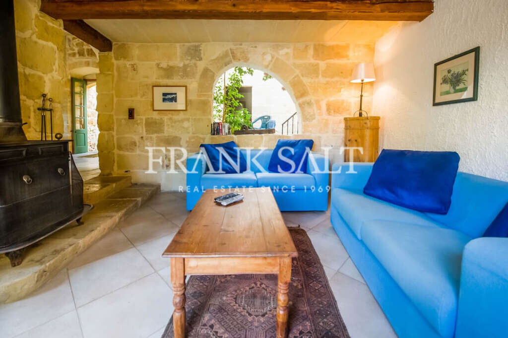 Xaghra, Gozo, 2 Bedrooms Bedrooms, ,1 BathroomBathrooms,For Sale,FRSA-104346