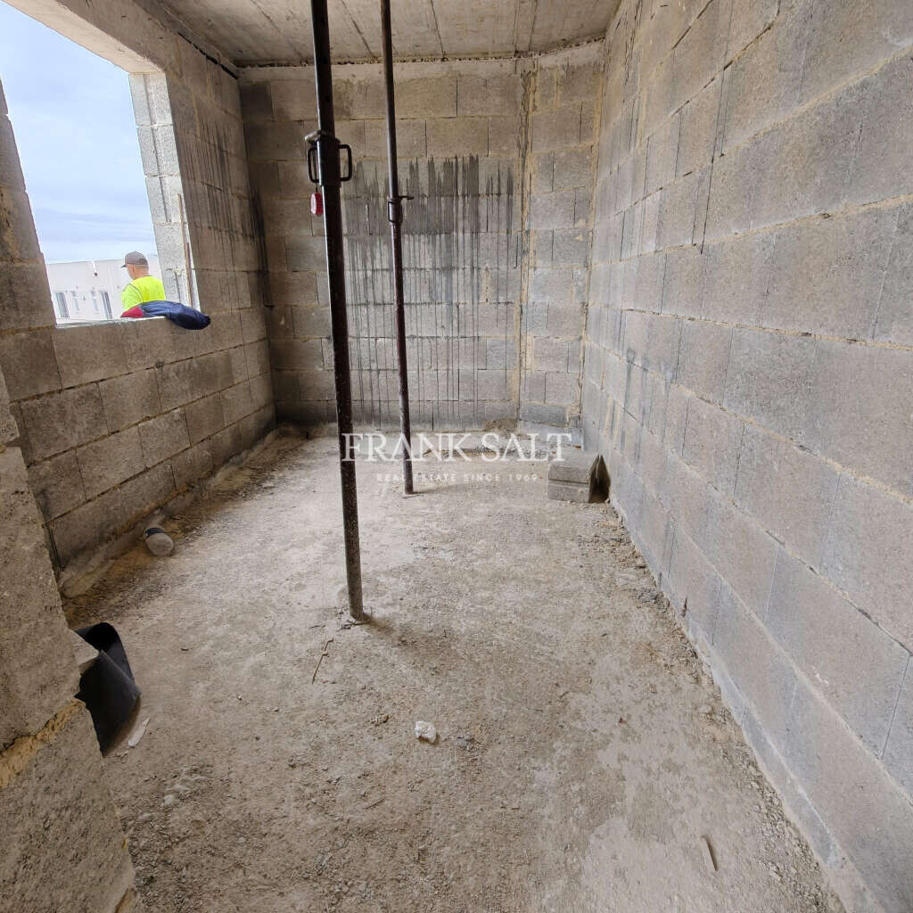 Birkirkara, 2 Bedrooms Bedrooms, ,2 BathroomsBathrooms,For Sale,FRSA-925899