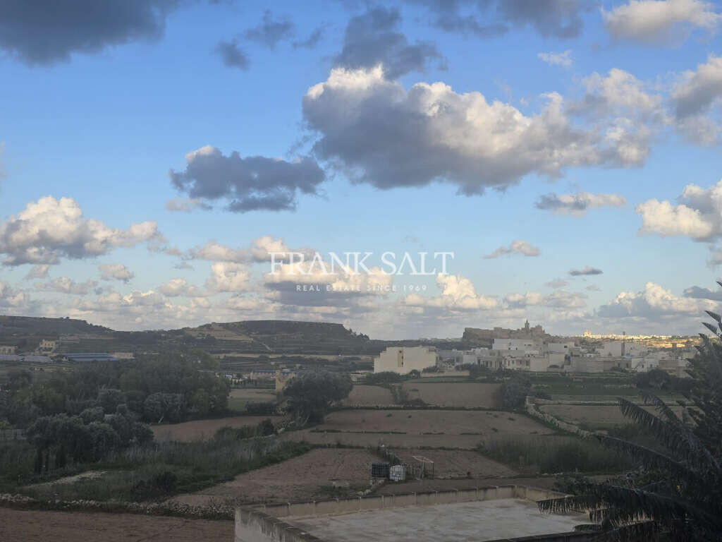 Santa Lucija (Gozo), Gozo, 2 Bedrooms Bedrooms, ,1 BathroomBathrooms,For Sale,FRSA-924212