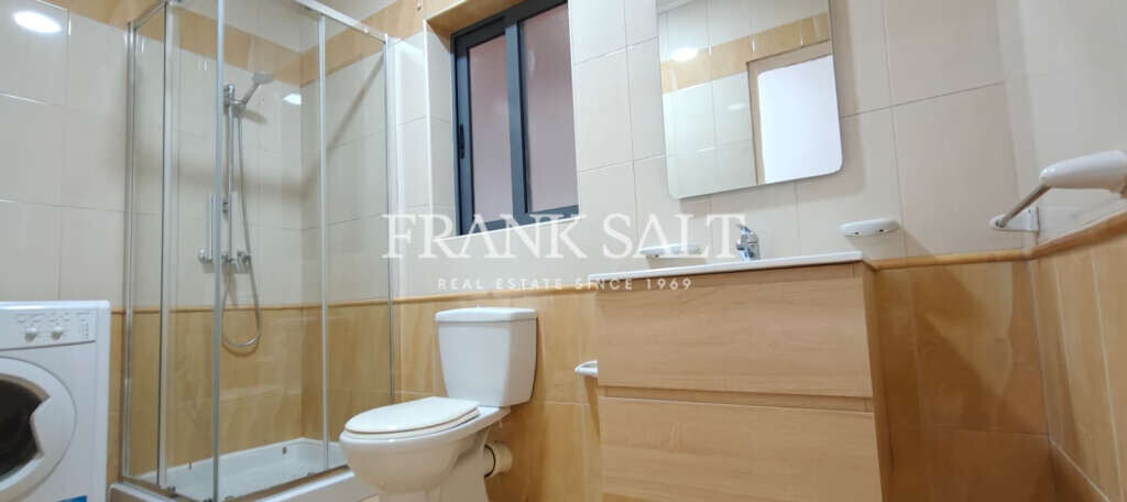 Gzira, 2 Bedrooms Bedrooms, ,For Sale,FRSA-925953