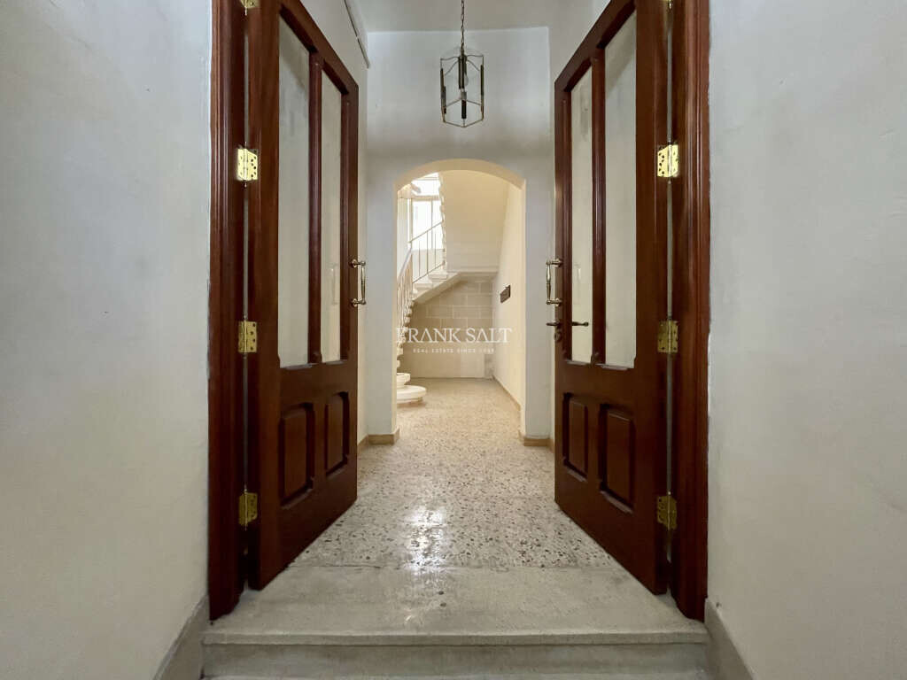 Vittoriosa, 3 Bedrooms Bedrooms, ,For Sale,FRSA-752734