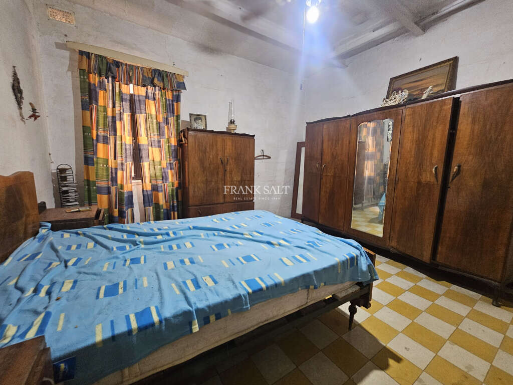 Senglea, 4 Bedrooms Bedrooms, ,3 BathroomsBathrooms,For Sale,FRSA-925712