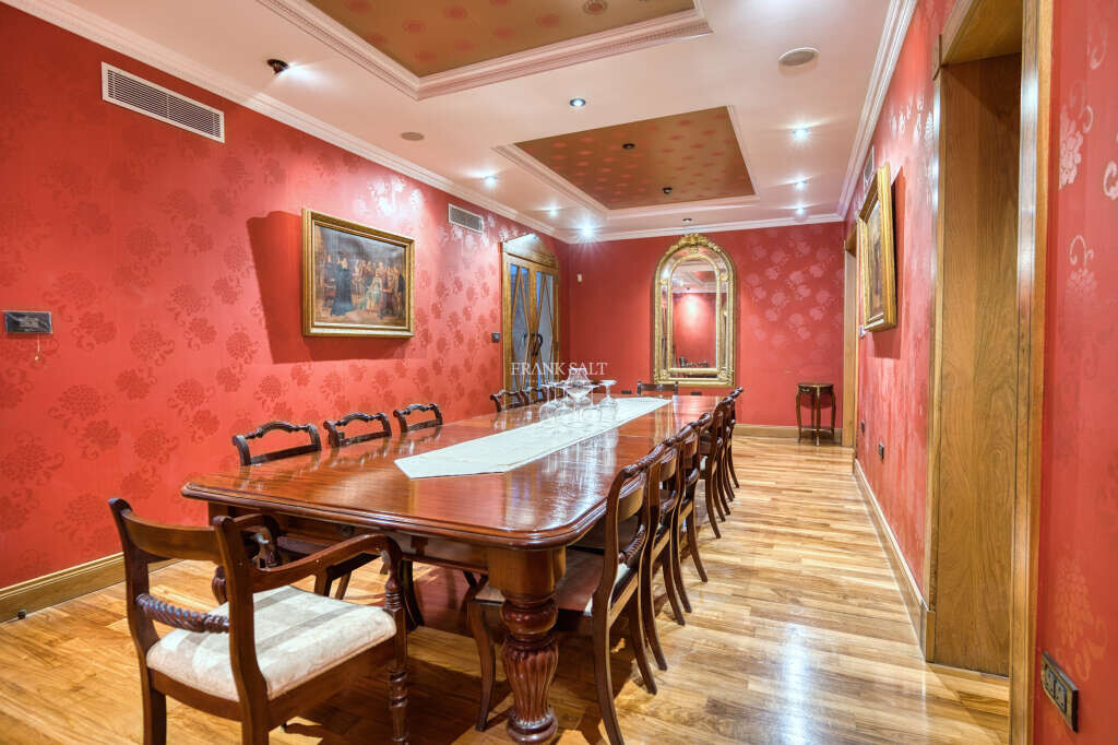 Mosta, 4 Bedrooms Bedrooms, ,3 BathroomsBathrooms,For Sale,FRSA-925768