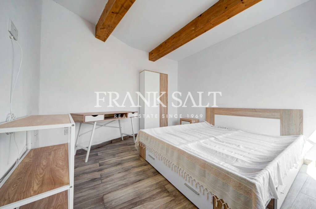 Attard, 3 Bedrooms Bedrooms, ,3 BathroomsBathrooms,For Sale,FRSA-922936