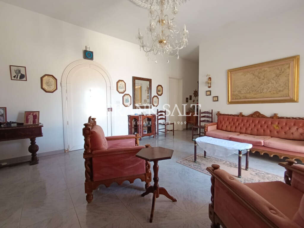 Mellieha, 3 Bedrooms Bedrooms, ,1 BathroomBathrooms,For Sale,FRSA-921409