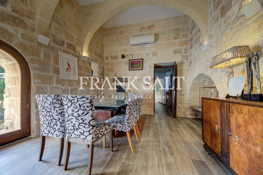 Birkirkara, 9 Bedrooms Bedrooms, ,6 BathroomsBathrooms,For Sale,FRSA-924887