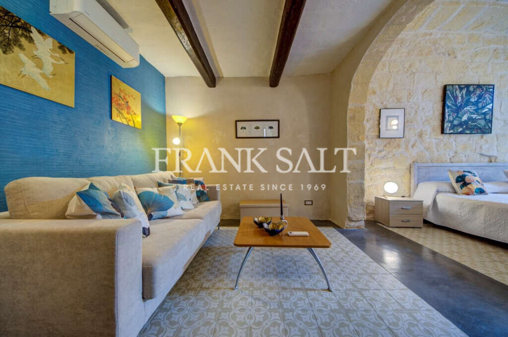 Birkirkara, 9 Bedrooms Bedrooms, ,6 BathroomsBathrooms,For Sale,FRSA-924887