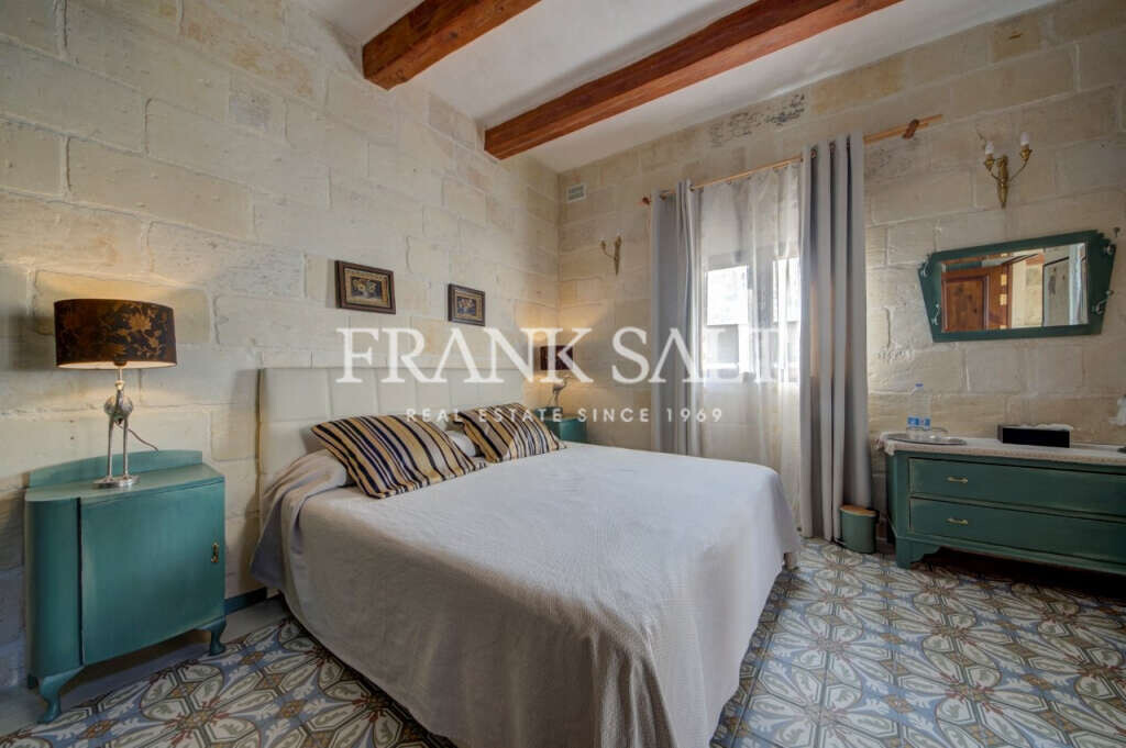 Birkirkara, 9 Bedrooms Bedrooms, ,6 BathroomsBathrooms,For Sale,FRSA-924887