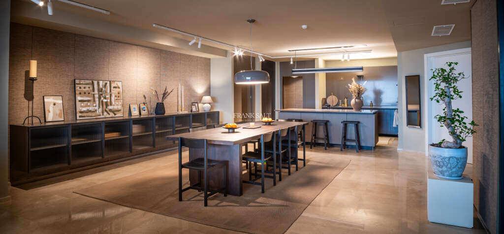 Rabat, 3 Bedrooms Bedrooms, ,3 BathroomsBathrooms,For Sale,FRSA-916774